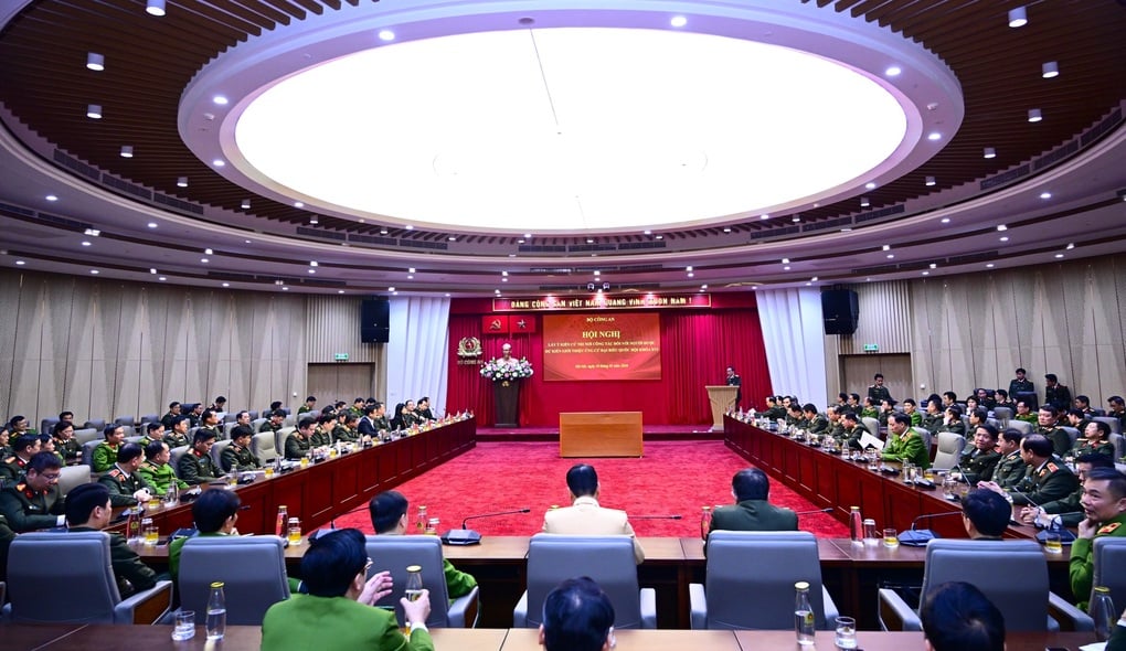 Đại tướng Lương Tam Quang được giới thiệu ứng cử đại biểu Quốc hội khóa XVI - 1
