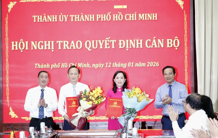 Ông Trần Văn Nam làm Bí thư phường Xuân Hòa, TP.HCM - Ảnh 1.