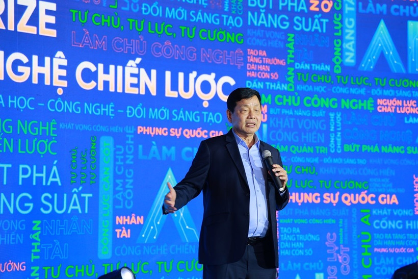FPT-Vorsitzender Truong Gia Binh: „Der Au Lac Grand Prize hat zum Ziel, eine souveräne KI für das vietnamesische Volk zu schaffen.“