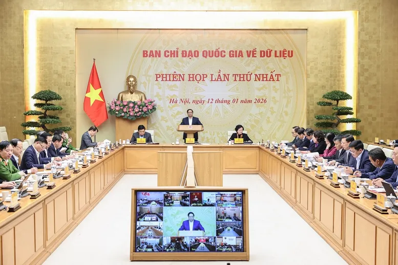 Thủ tướng: Phát triển dữ liệu, kinh tế dữ liệu với những đột phá và cải cách mạnh mẽ, toàn diện hơn - Ảnh 2.