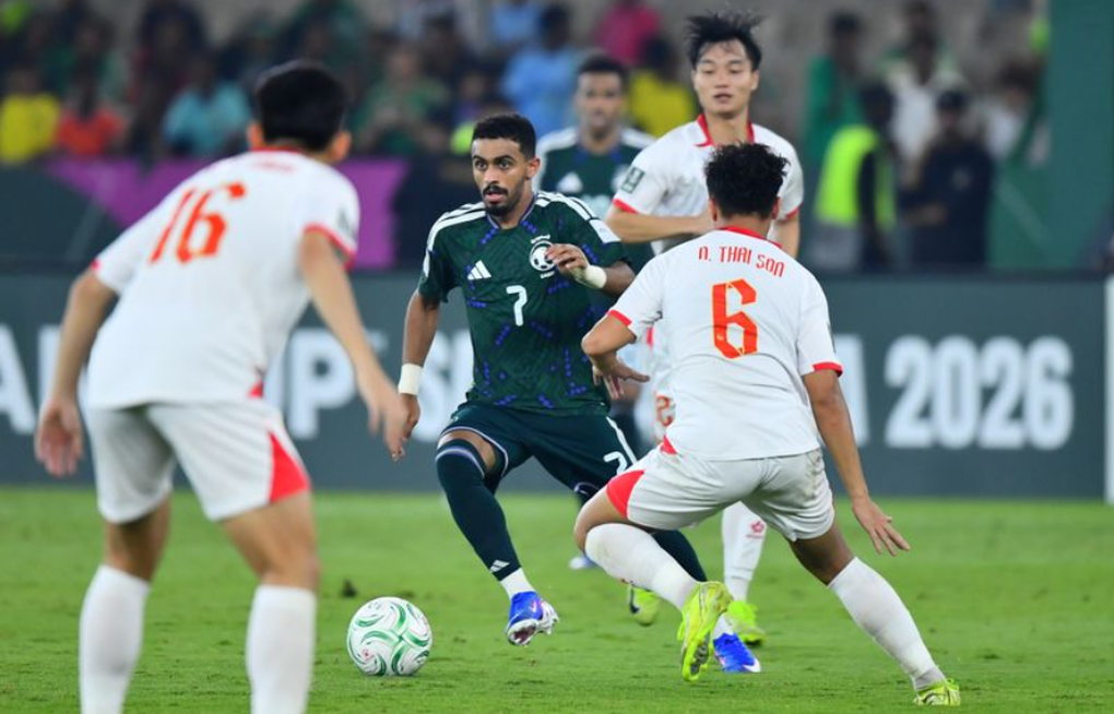AFC, 베트남 U23 대표팀의 전승 기록 칭찬… FIFA, 딘박과 쭝끼엔에게 영예 수여 - 2