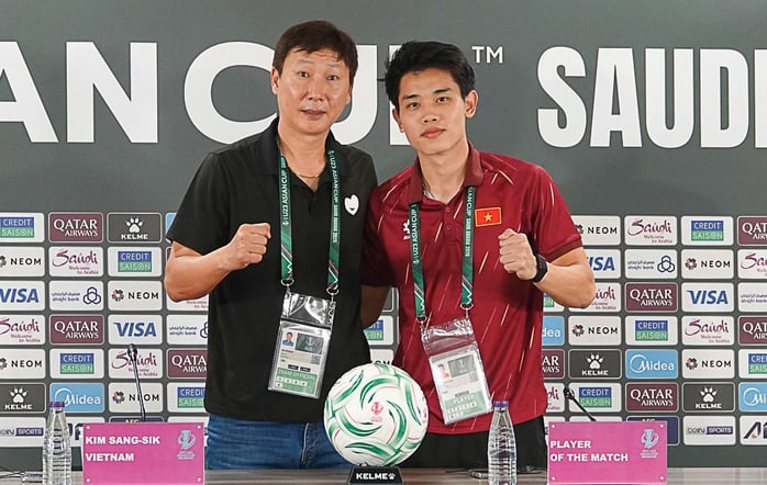 HLV Kim Sang-sik nói gì trước trận chạm trán U23 UAE? - Ảnh 1.