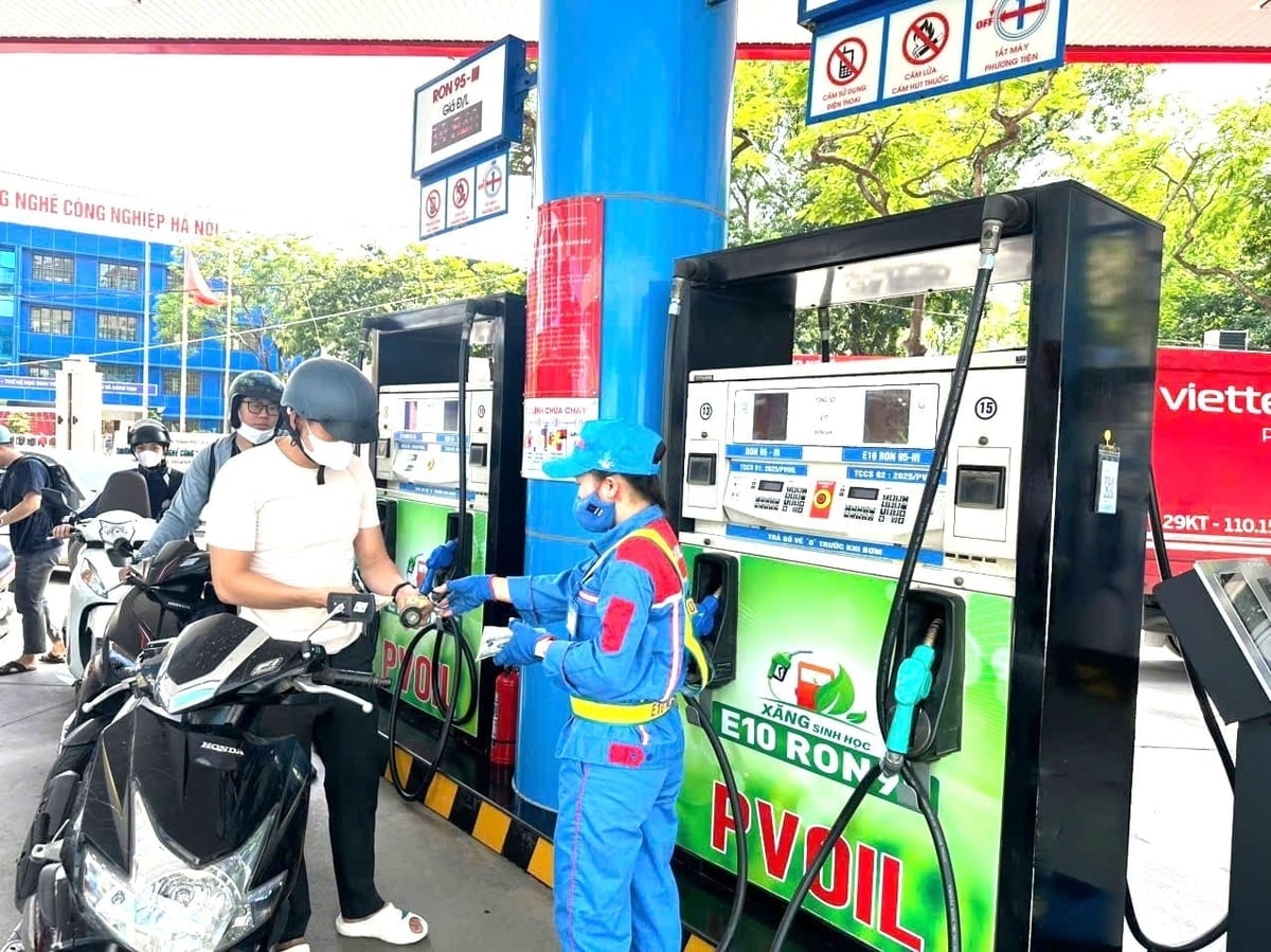 Компания Petrovietnam играет решающую роль в обеспечении поставок и стабильности нефтяного рынка. Фото: Petrovietnam.