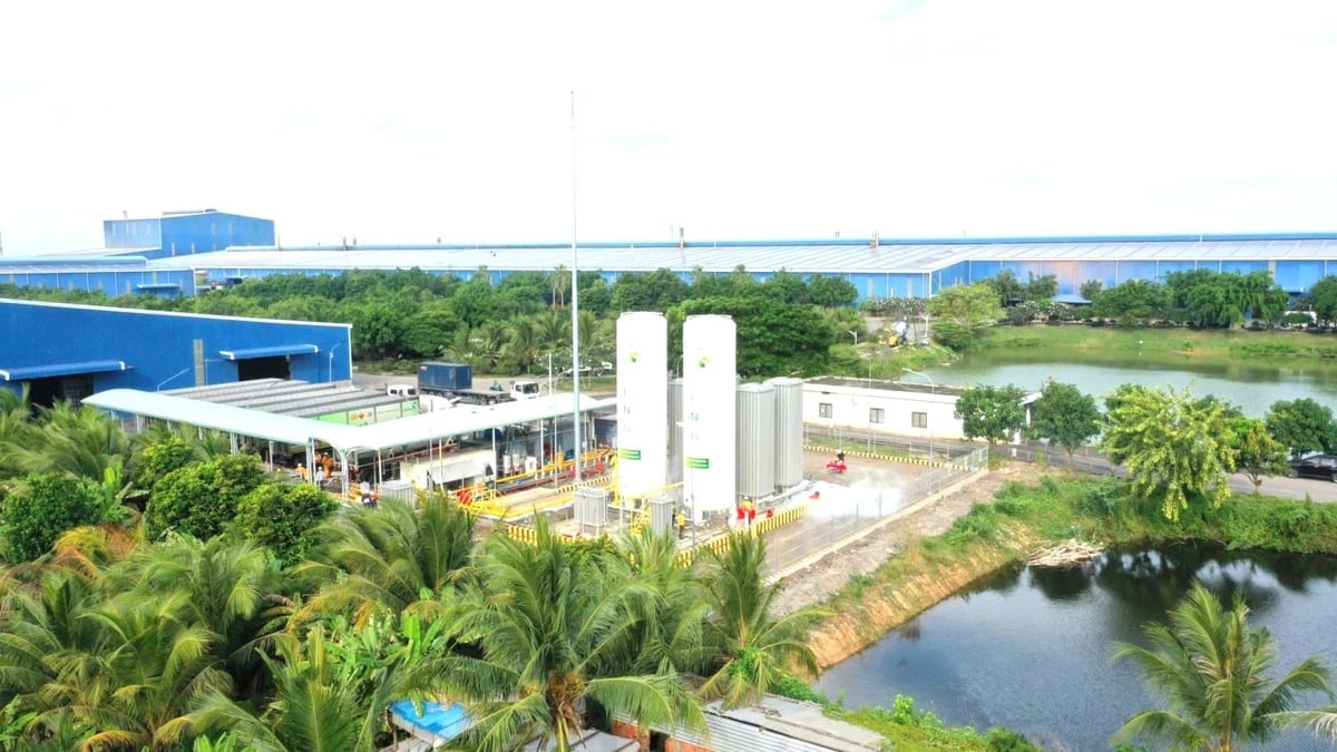 Компания Petrovietnam на пути к внедрению экологически чистых источников энергии для промышленного производства. Фото: Petrovietnam.