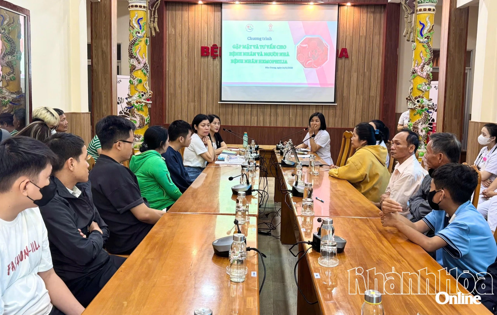 The Hematology and Blood Transfusion Department conducted a communication and counseling session on hemophilia for patients with this condition.