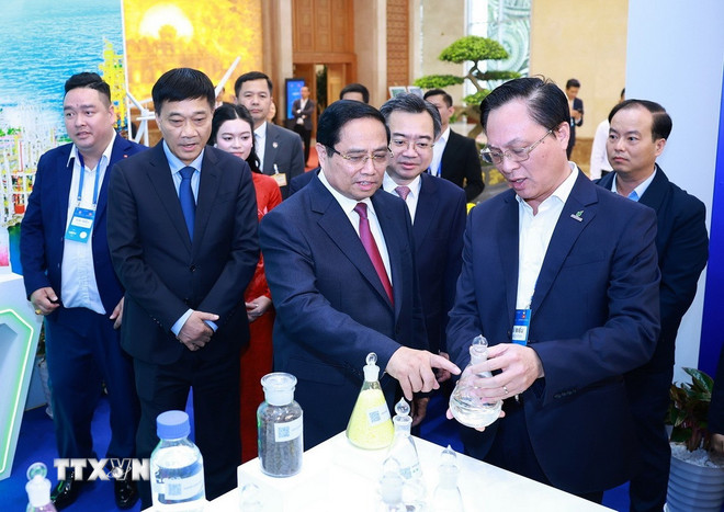 ttxvn-1612-thu-tuong-dien-dan-kinh-te-viet-nam-8.jpg