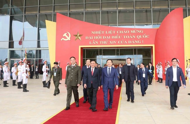 第14回党大会に向けた組織活動の総リハーサル - 写真2。 Tổng duyệt công tác tổ chức phục vụ Đại hội đại biểu toàn quốc lần thứ XIV của Đảng - Ảnh 2.
