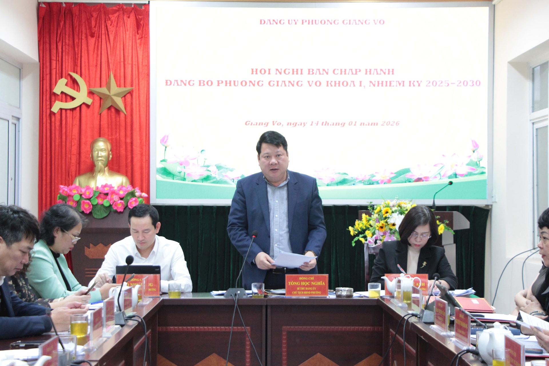 Đảng bộ phường Giảng Võ xem xét 7 chương trình công tác toàn khóa- Ảnh 2.