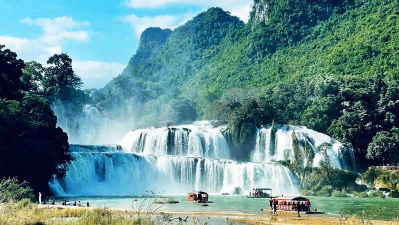 Cao Bằng tập trung phát triển du lịch - dịch vụ bền vững - Ảnh 3.