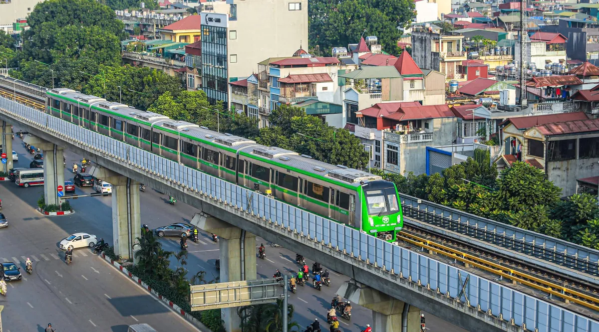 Chủ tịch UBND TP Hà Nội Vũ Đại Thắng: Quyết tâm kiến tạo Thủ đô xanh, thông minh, tăng trưởng hai con số- Ảnh 16.
