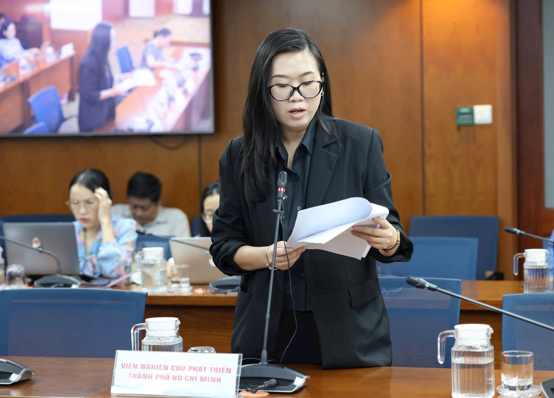 20260115 Bai Ho Chi Minh CityMTangTruong2ConSo_Anh1.jpg