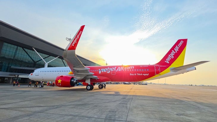 Vietjet augmente de près de 1 800 vols pour desservir les vacances du Têt - Photo 1.
