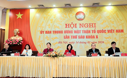Phát huy quyền làm chủ của Nhân dân trong tham gia xây dựng và hoàn thiện thể chế, tăng cường khối đại đoàn kết toàn dân tộc; phương hướng, giải pháp trong nhiệm kỳ Đại hội XIV của Đảng- Ảnh 3.