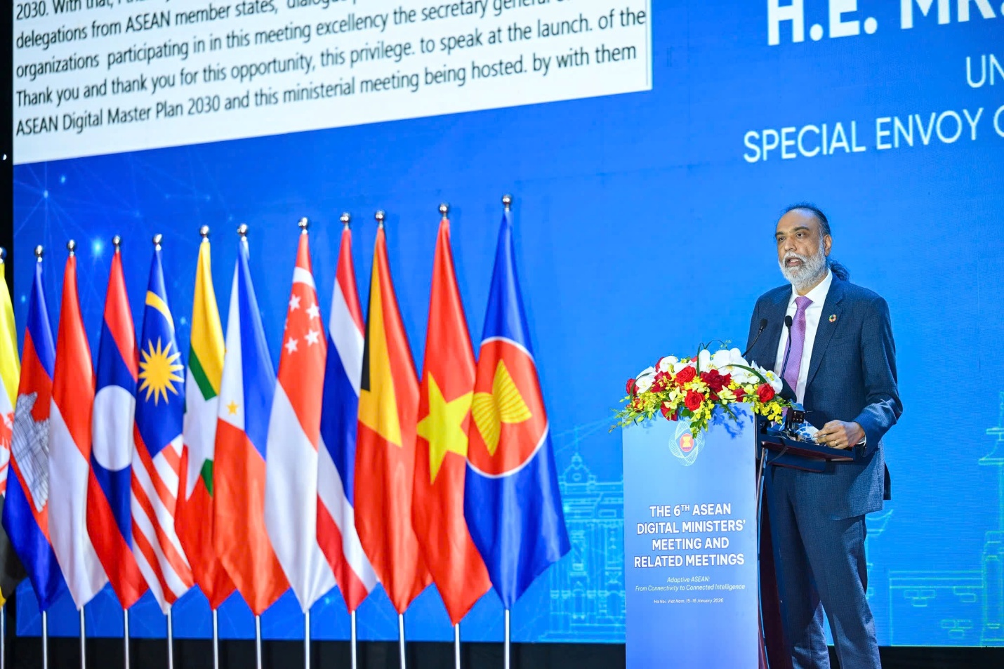 Phó Tổng Thư ký Liên Hợp Quốc: ASEAN có thể góp phần định hình trật tự AI toàn cầu- Ảnh 2.