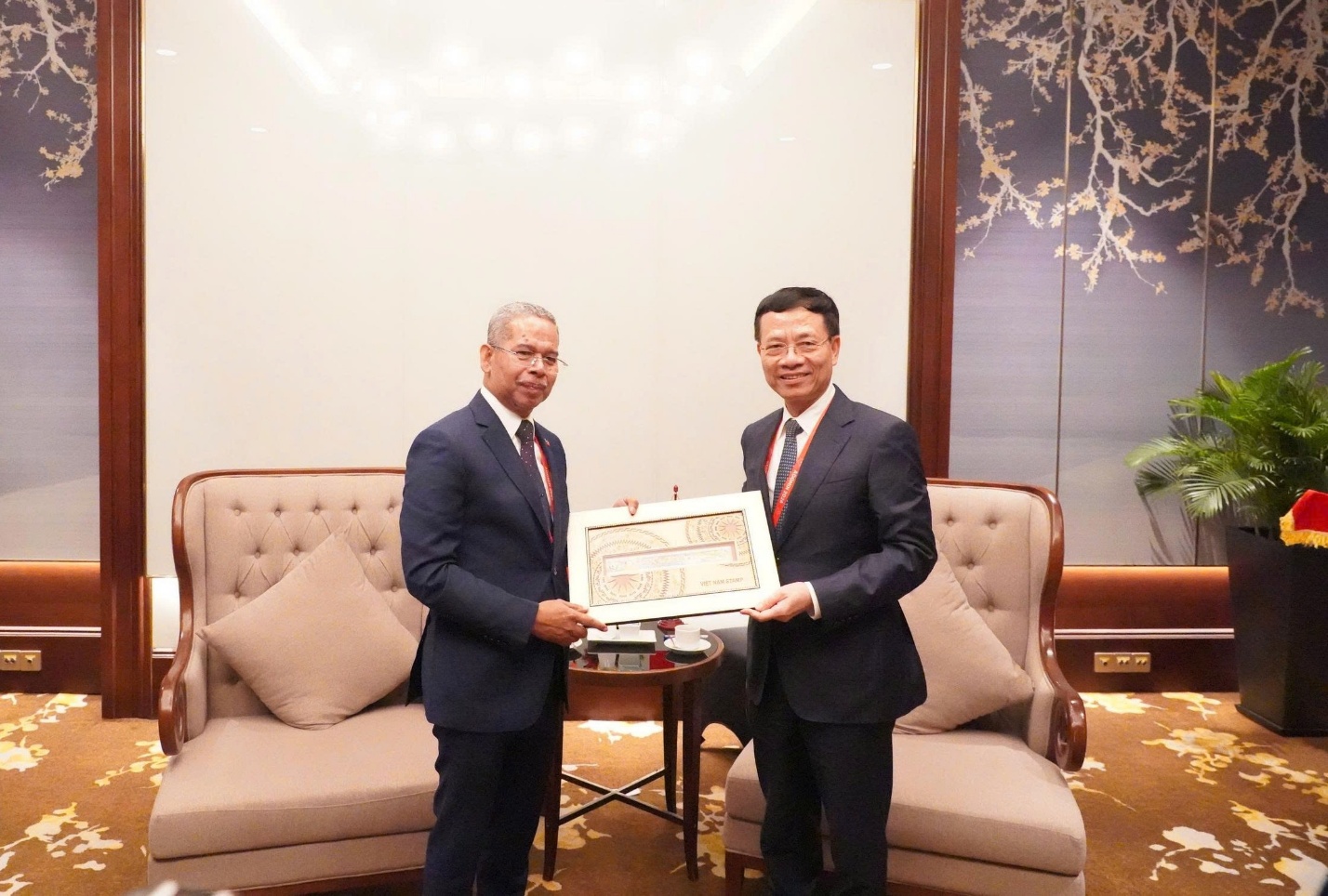 Việt Nam sẵn sàng chia sẻ kinh nghiệm viễn thông, chuyển đổi số, AI với Timor-Leste- Ảnh 3.