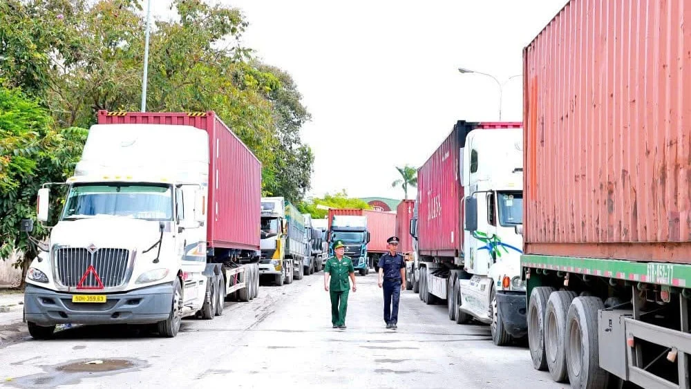 Khu vực cửa khẩu Quốc tế Mộc Bài những ngày giáp Tết. Ảnh: T.T.
