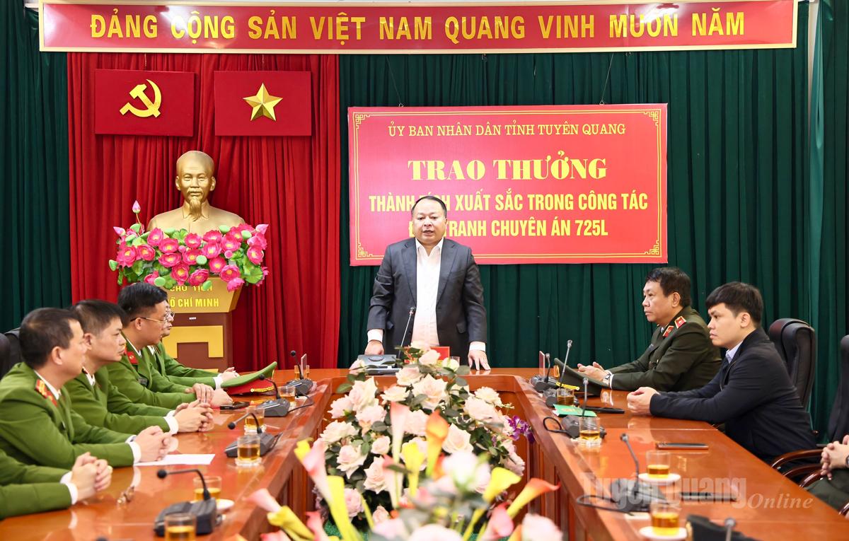 Chủ tịch UBND tỉnh Phan Huy Ngọc biểu dương các lực lượng trực tiếp đấu tranh phá thành công chuyên án đường dây lừa đảo tại Campuchia.