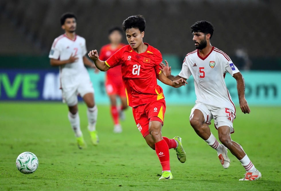 L'équipe du Vietnam des moins de 23 ans atteint les demi-finales : tactiques imprévisibles, sang-froid remarquable - 4
