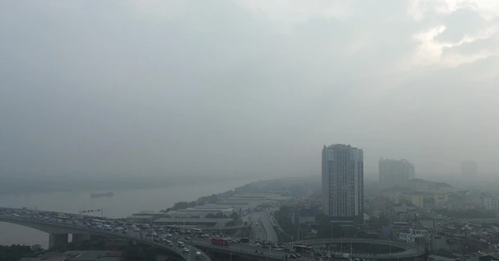 Ciel nuageux sur l’ensemble du pays, ensoleillé en journée, avec des averses éparses dans certaines régions.