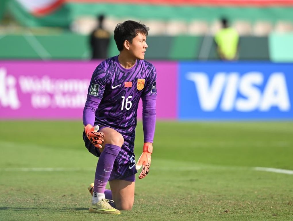 Chinese media praises star player, 