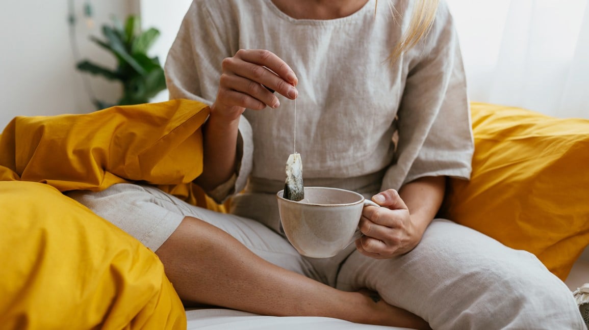 6 loại trà an thần dưỡng tâm giúp ngủ ngon hơn- Ảnh 1.