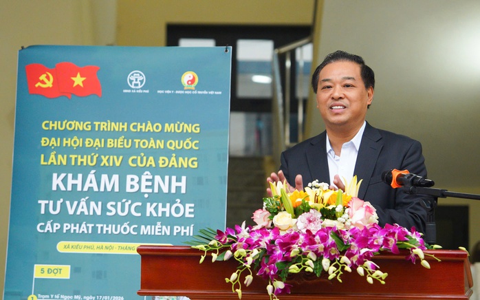 Học viện Y - Dược học cổ truyền Việt Nam khám chữa bệnh miễn phí 2.500 người dân - Ảnh 3.