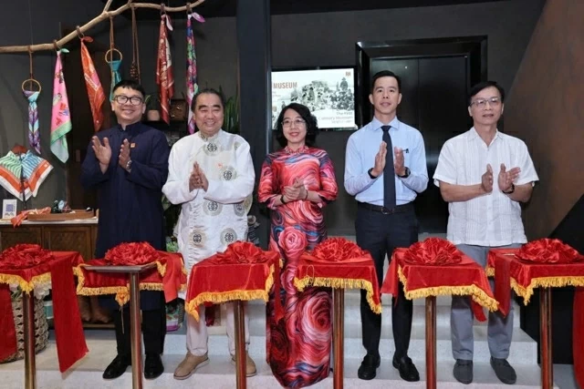Muzium Pho, tempat kenangan semangkuk pho Vietnam menemui tempat peristirahatan. Bảo tàng Phở, nơi ký ức bát phở Việt tìm được chốn dừng chân
