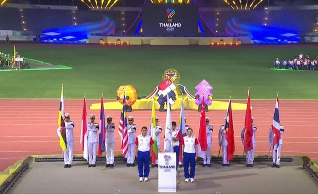 Khai mạc ASEAN Para Games 13: Lan tỏa tinh thần “Cùng nhau tạo nên niềm tự hào” - Ảnh 3.