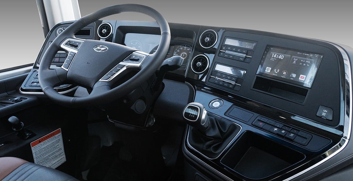 Hyundai Universe Prestige - Chuẩn mực mới của vận chuyển hành khách cao cấp