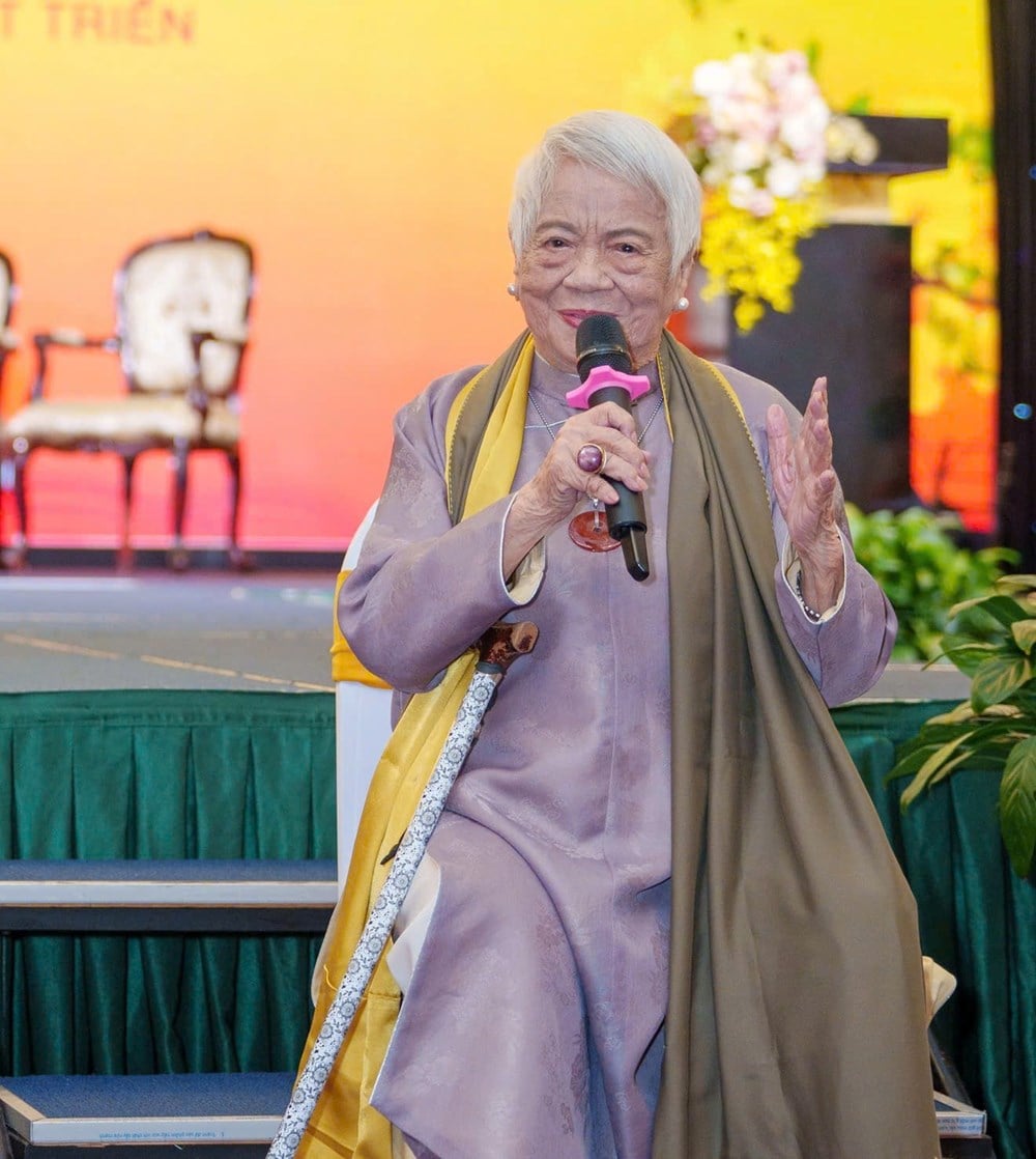 Вьетнамская одежда ао дай и воспоминания режиссера Суан Фуонг, выходящие за рамки национальных границ - фото 2