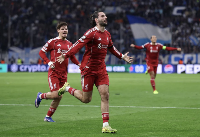 Il Liverpool ha vinto la sfida del Merseyside per 3-0 - Foto 2.