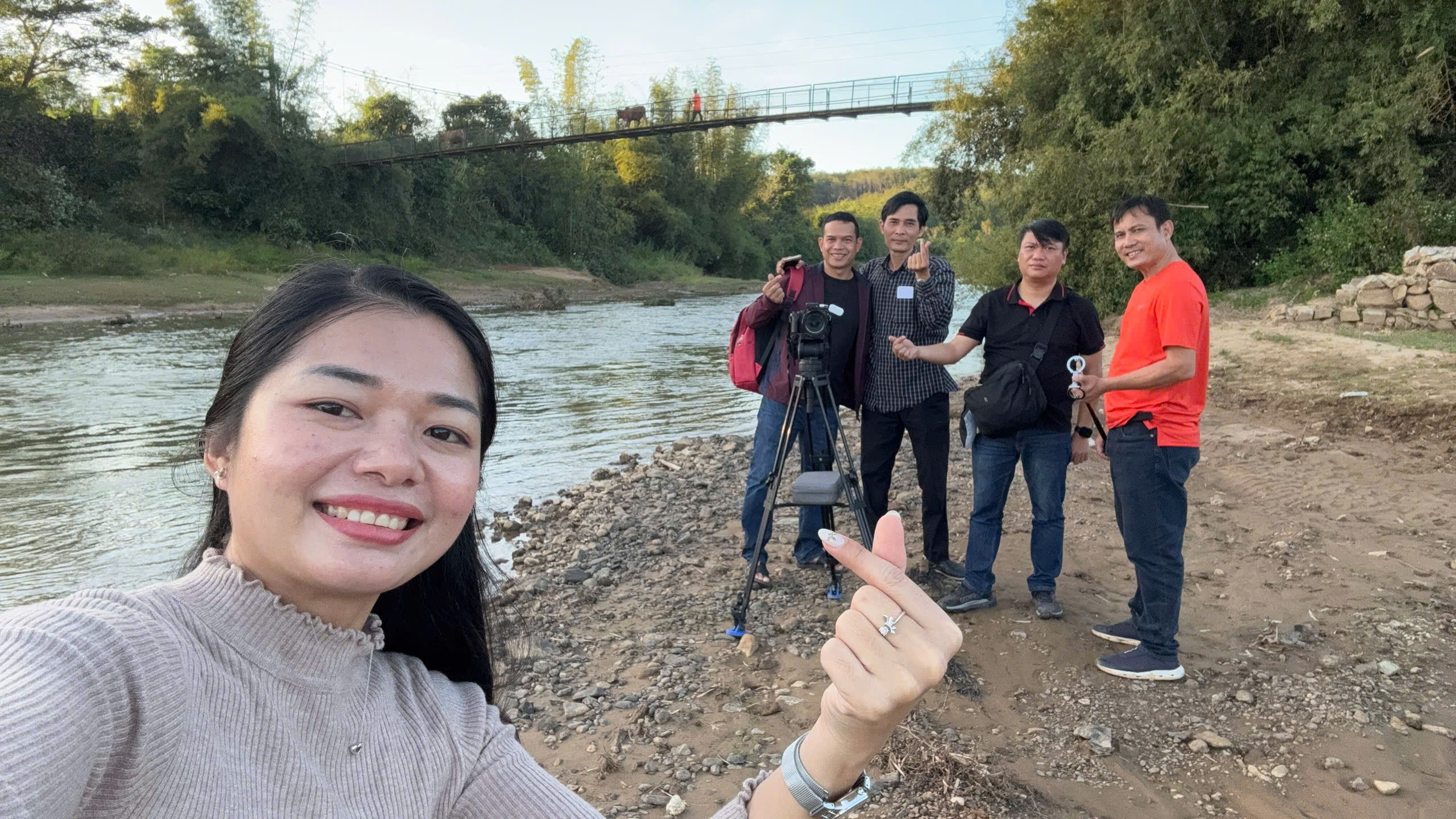 Khi đại đoàn kết được kể bằng 'mít non - cá chuồn'- Ảnh 1.