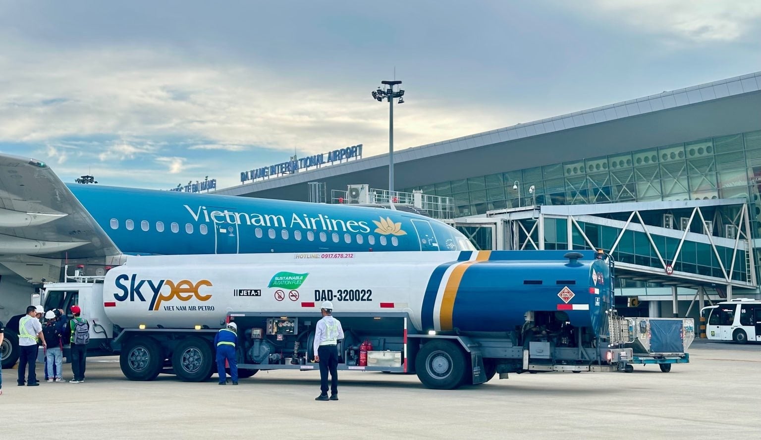 2. Vietnam Airlines fue la primera aerolínea de Vietnam en utilizar SAF.