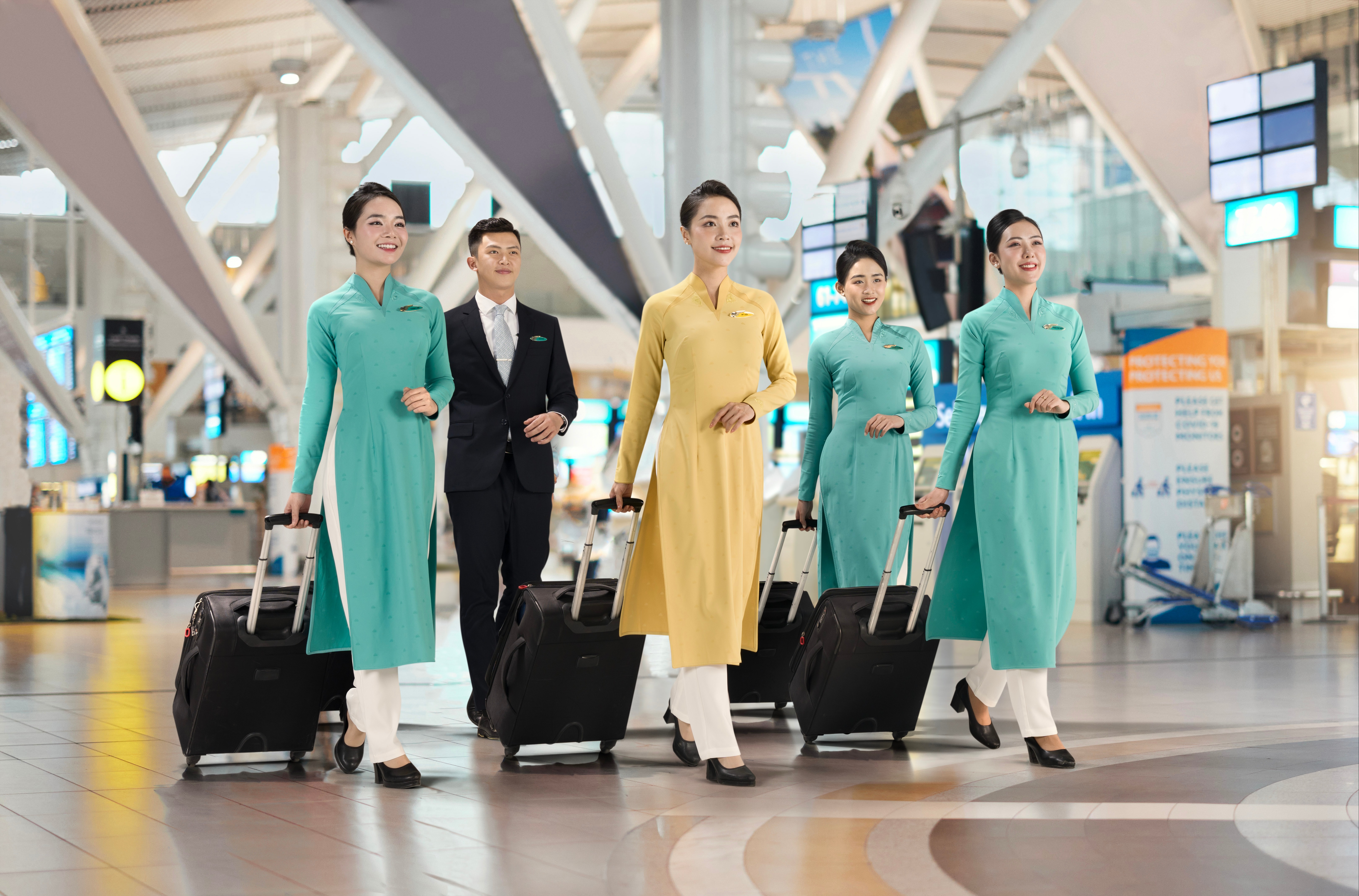 6. Con una estrategia de mejora integral, Vietnam Airlines aspira a alcanzar el estatus de aerolínea internacional de 5 estrellas antes de 2030.