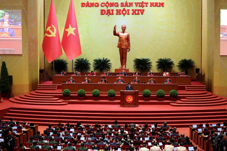 Bác Hồ - Ảnh 1.