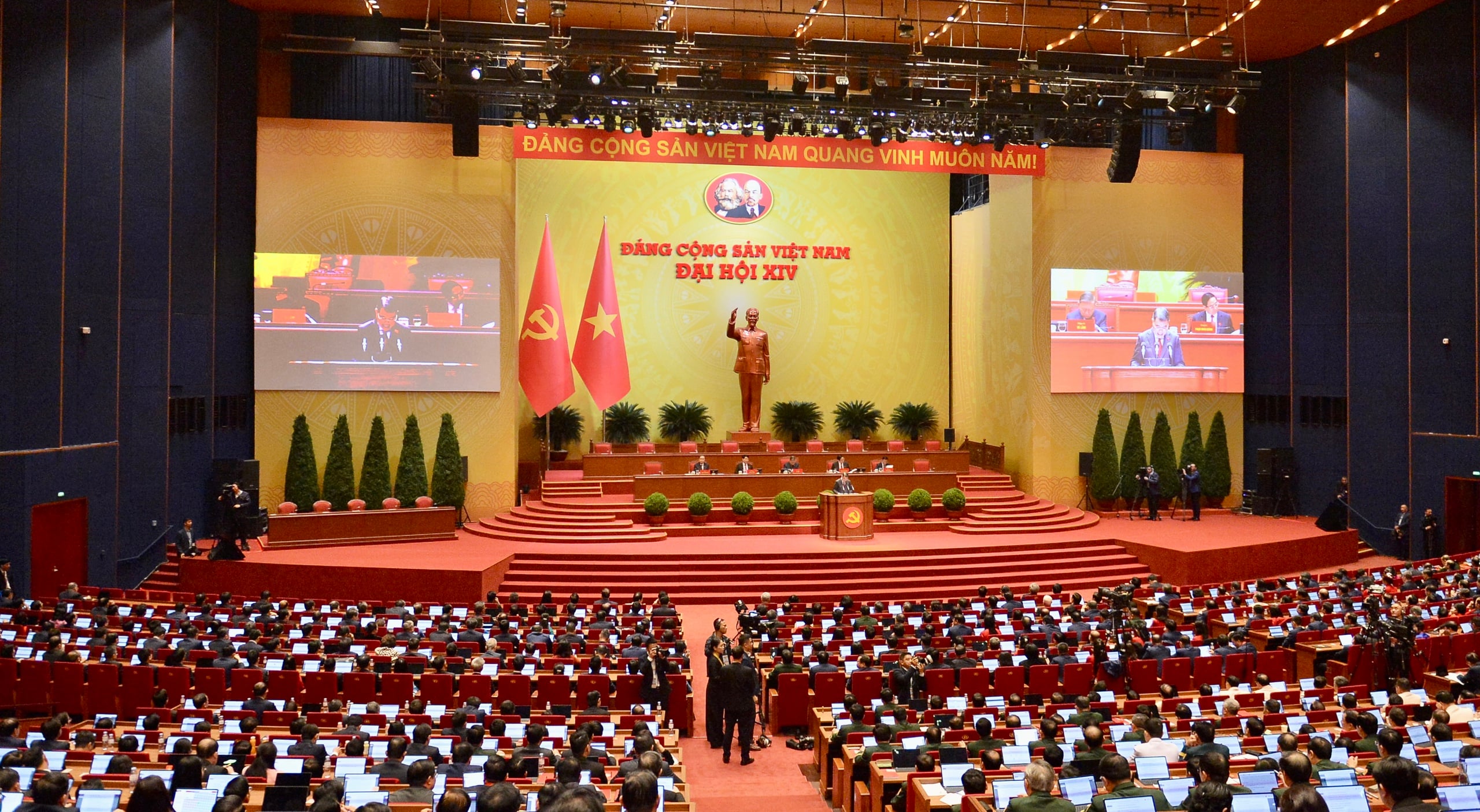 Hôm nay, Hội nghị Trung ương lần thứ nhất bầu Tổng Bí thư, Bộ Chính trị- Ảnh 1.