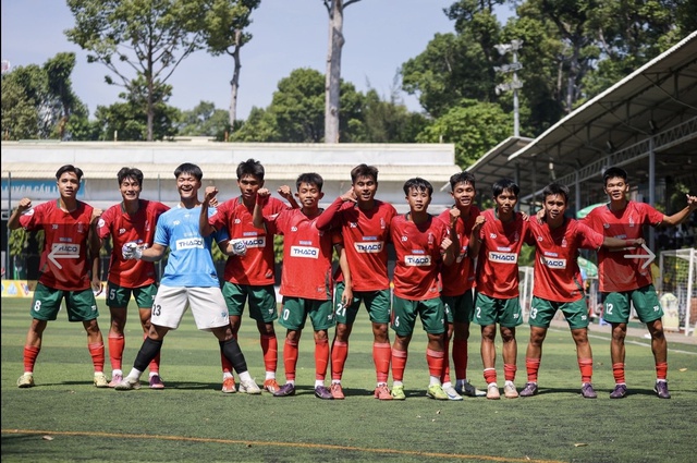 Kỷ lục 322 bàn thắng, 8 đội không lọt lưới, vào sân 2 giây đã ghi bàn- Ảnh 5.