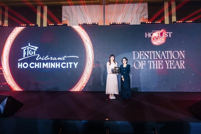 TP. Hồ Chí Minh, Huế và Quảng Ninh được vinh danh là những điểm đến ấn tượng của năm - Ảnh 3.