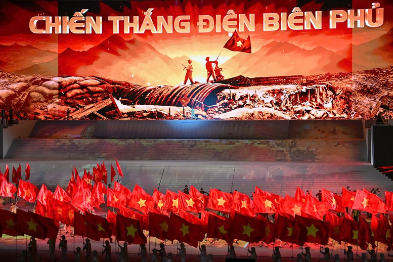 "Dưới lá cờ vẻ vang của Đảng" chào mừng thành công Đại hội XIV của Đảng - Ảnh 2.