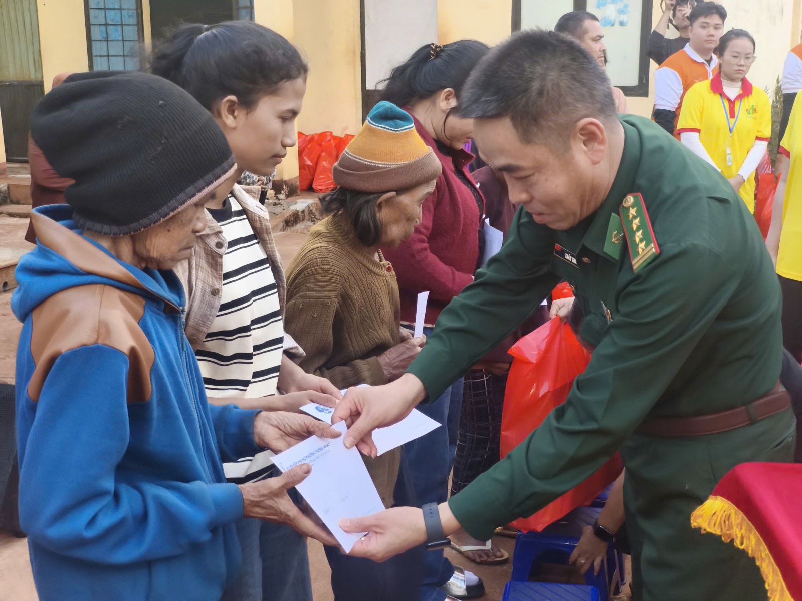 Chú thích ảnh
