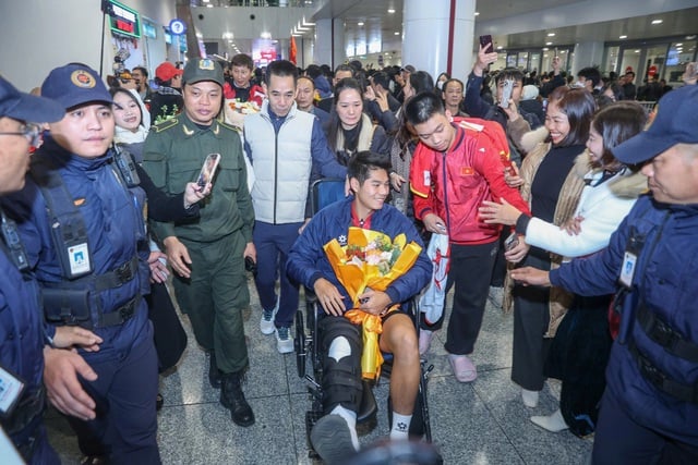 Hieu Minh revela por primera vez el motivo de su lesión y hospitalización inmediata: ¿Cuándo estaba programada la cirugía? - Foto 2.