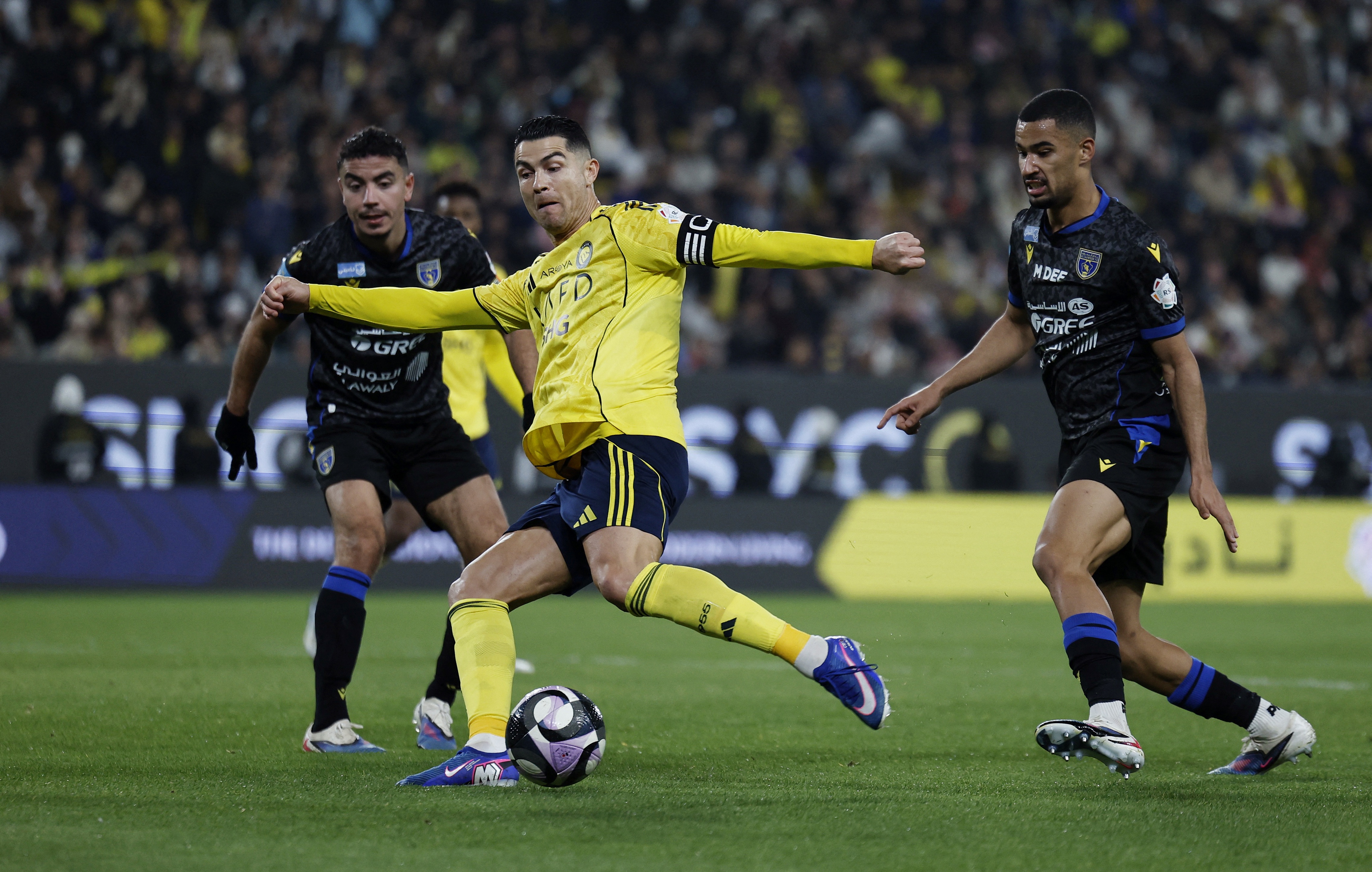 رونالدو (تصویر ۱) Ronaldo anh 1