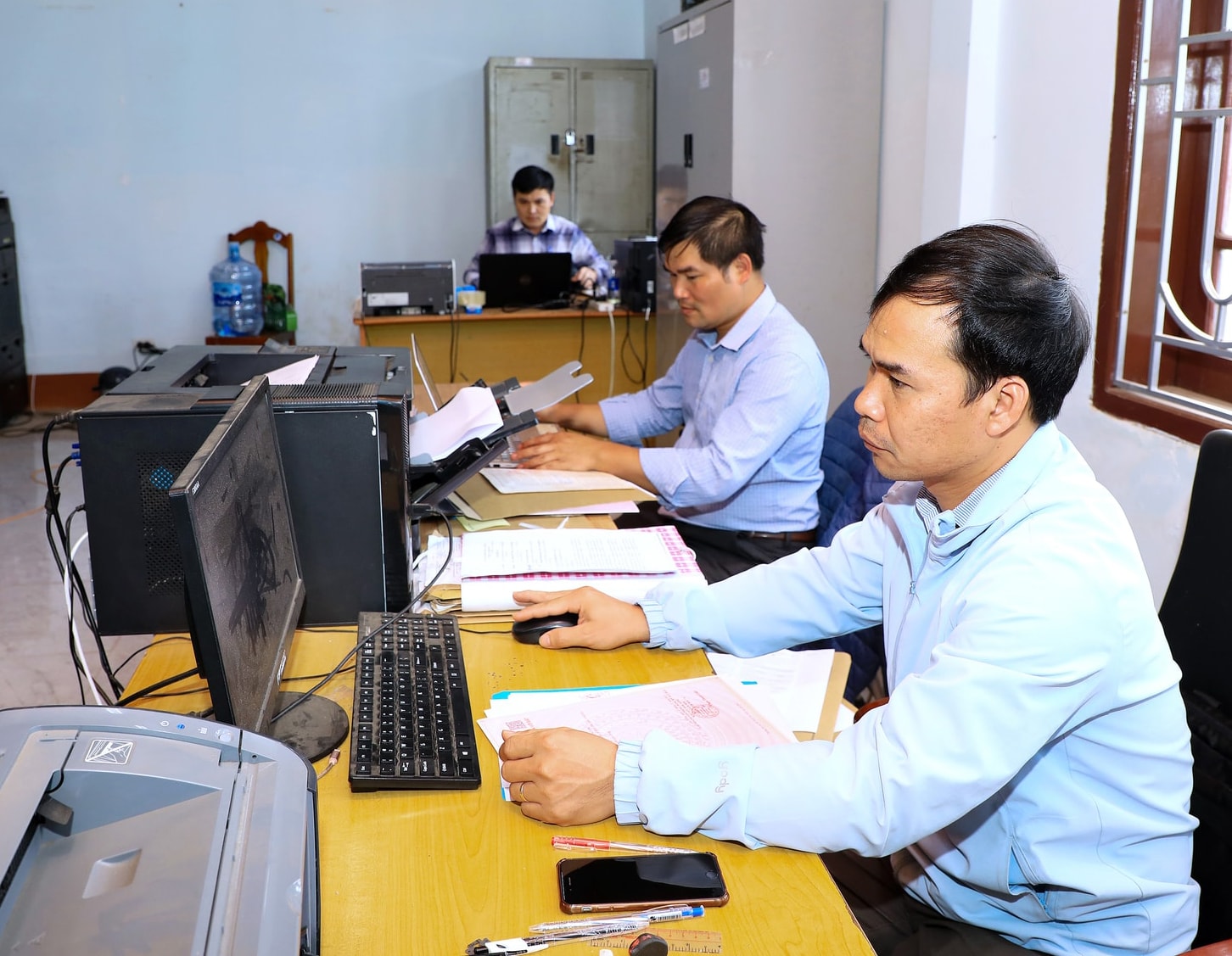 Kiểm tra dữ liệu hồ sơ đoàn viên Cán bộ kiểm tra và cập nhật dữ liệu hồ sơ đoàn viên