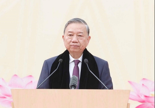 2026年、トー・ラム総書記がカオバン省で少数民族の人々と面会する - 写真2。 Tổng Bí thư Tô Lâm gặp gỡ nhân dân các dân tộc tỉnh Cao Bằng 2026 - Ảnh 2.