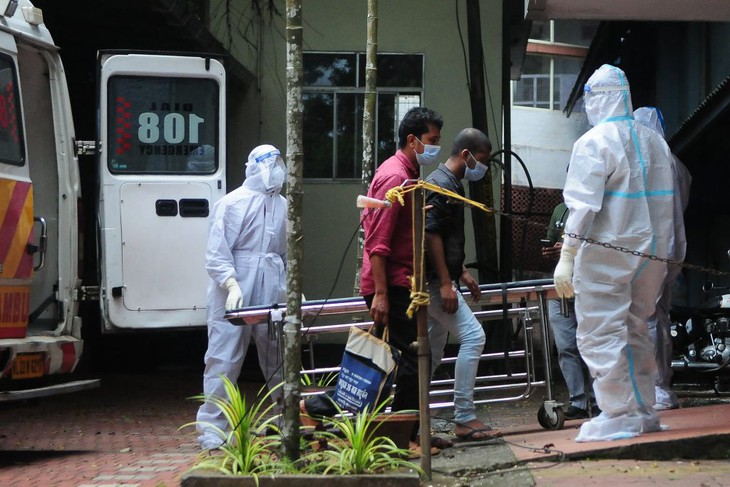 Sopravvivere al virus Nipah: conseguenze e traumi che durano tutta la vita - Foto 1.