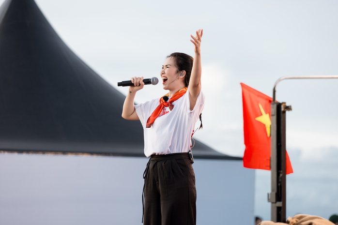 Il viaggio Hành trình Tự hào Việt Nam của DTAP - Ảnh 2.