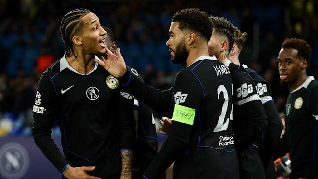 Liverpool និង Chelsea ឡើងទៅវគ្គ 16 ក្រុមចុងក្រោយនៃ Champions League ដោយផ្ទាល់ក្នុងលទ្ធផល 2-1