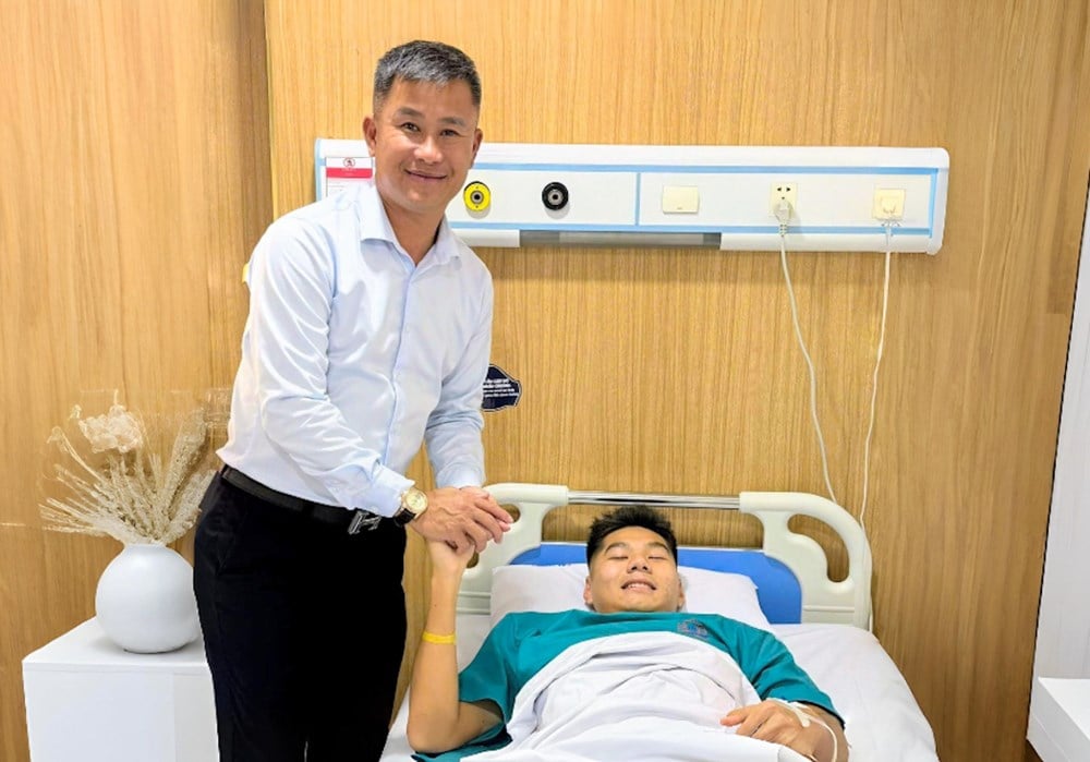 Il difensore Hieu Minh è stato operato con successo per curare l'infortunio - foto 1