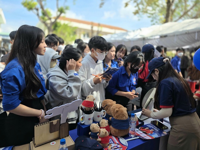 Lo công nghệ tác động tới lựa chọn ngành học - Ảnh 1.