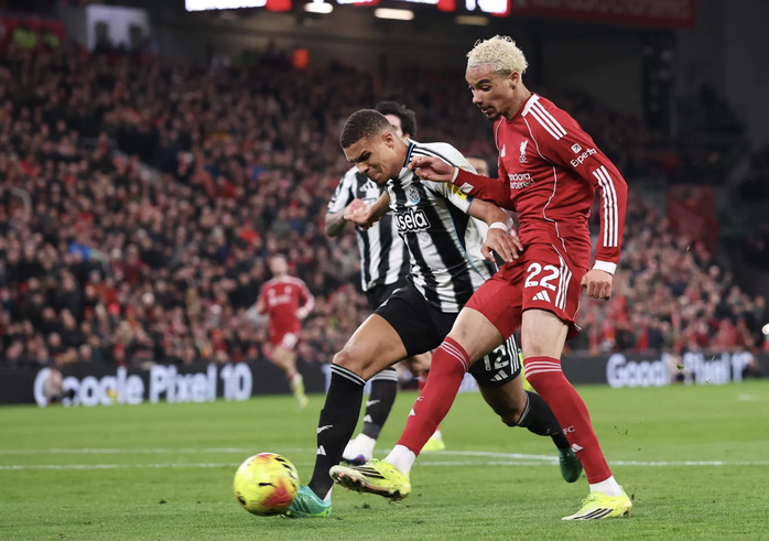 Il Liverpool ha rimontato e battuto il Newcastle ad Anfield - Foto 4.
